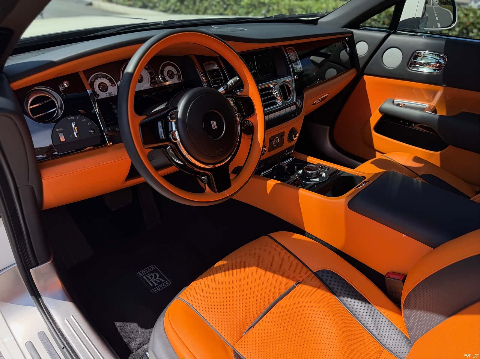 Rolls-Royce Wraith, 2014 8