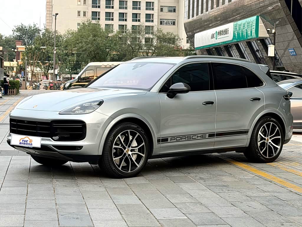 Porsche Cayenne 2020 Cayenne Turbo 4.0T