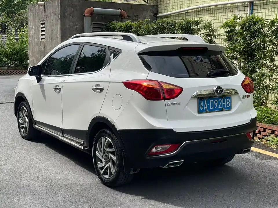 JAC Ruifeng S3