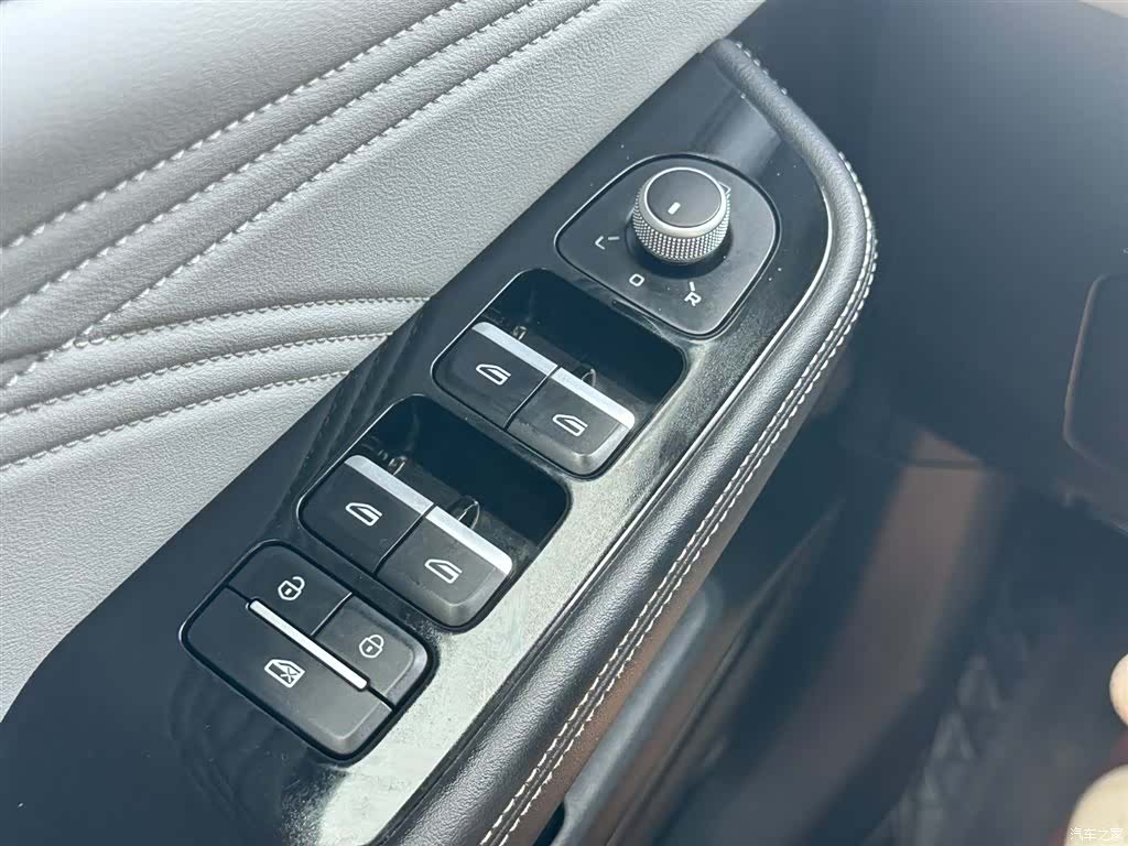Geely Preface, 2022 17