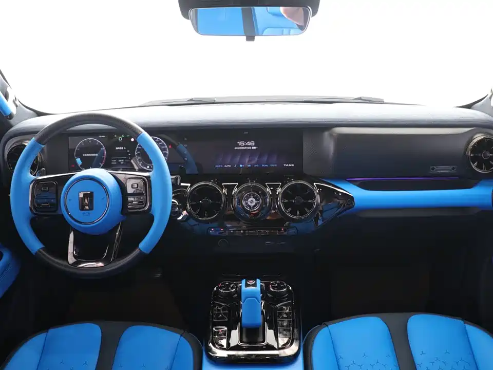 CrossBoundary Co-creation tank 300