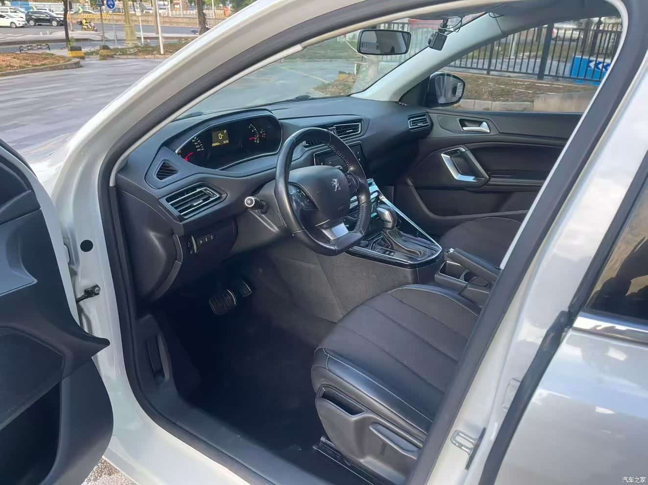 Peugeot 308, 2017 4