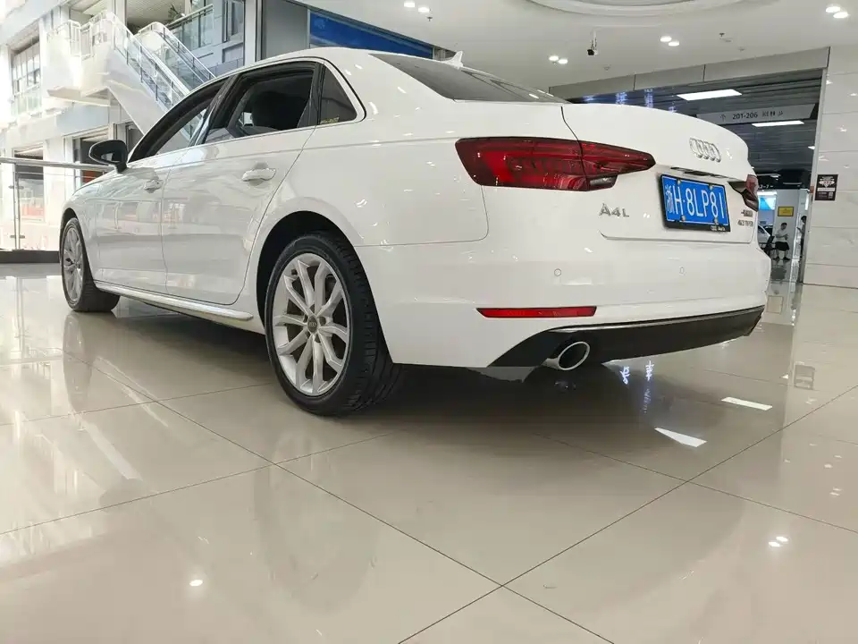 Audi A4L Audi A4L