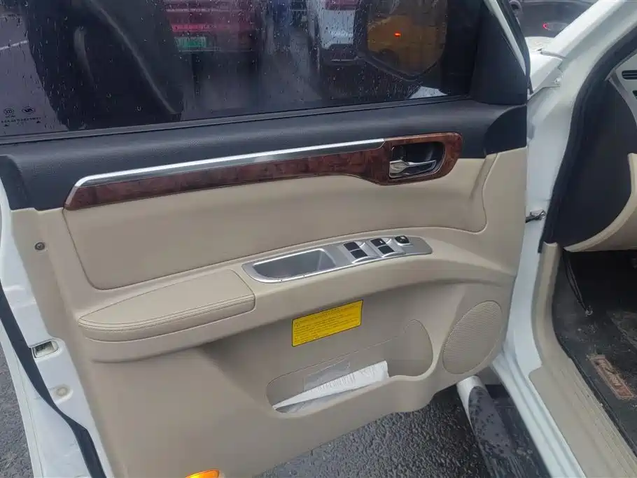 Mitsubishi Pajero Jinchang