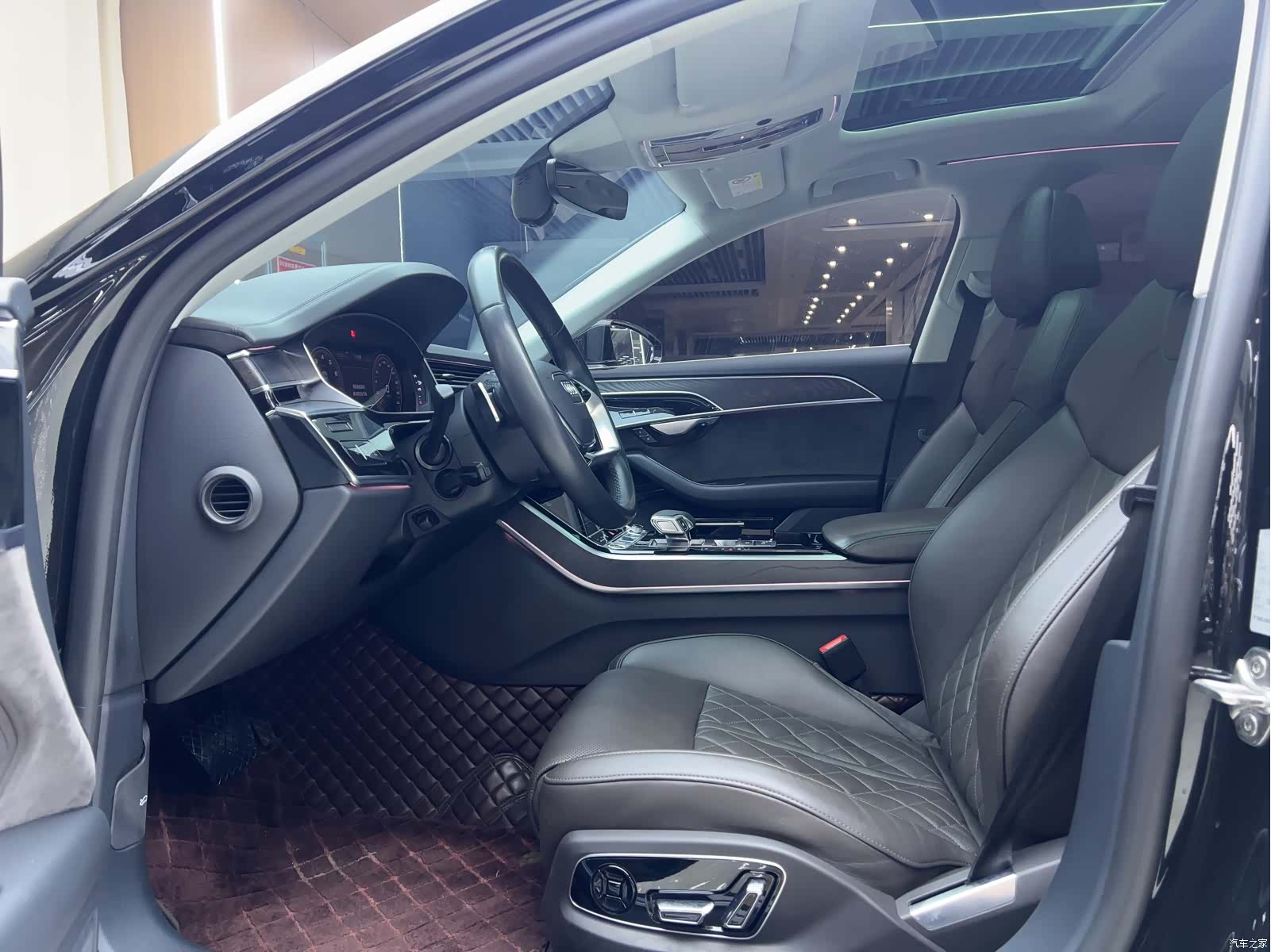 Audi A8L, 2022 6