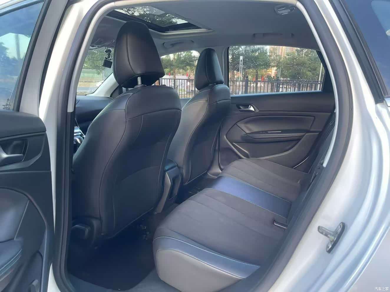 Peugeot 308, 2017 6