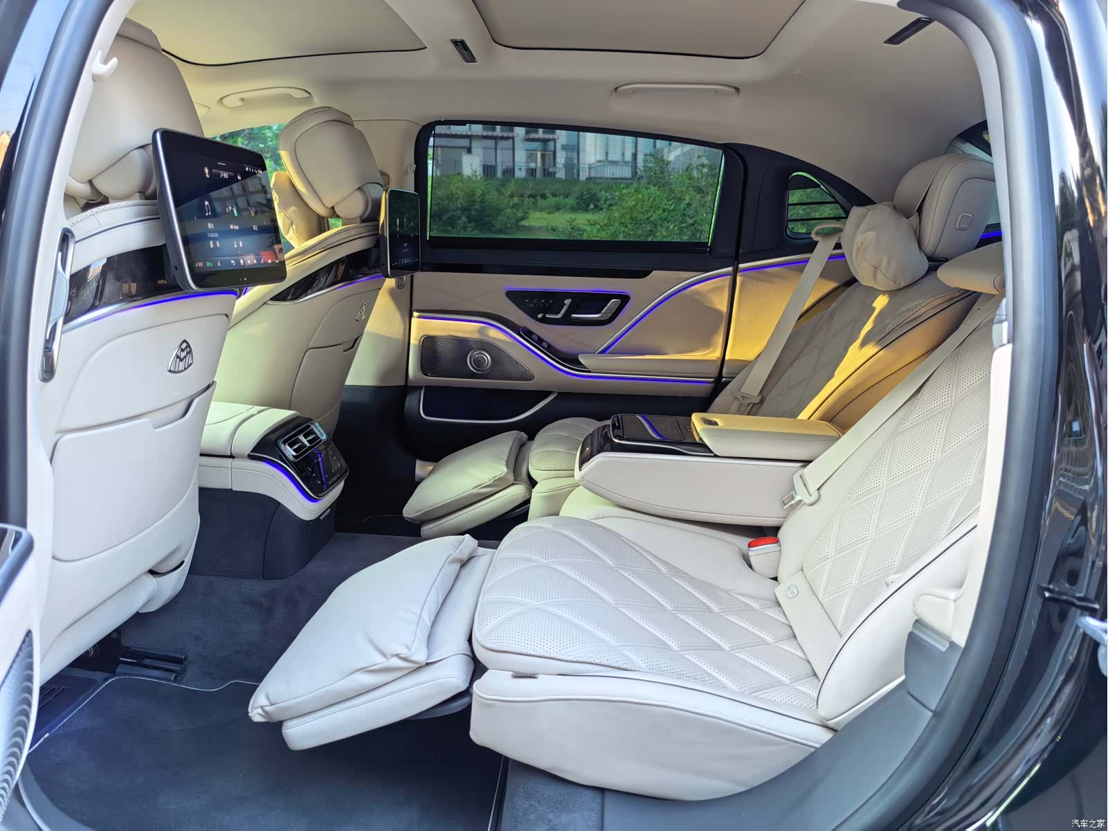 Maybach S-Class, 2025 все фото