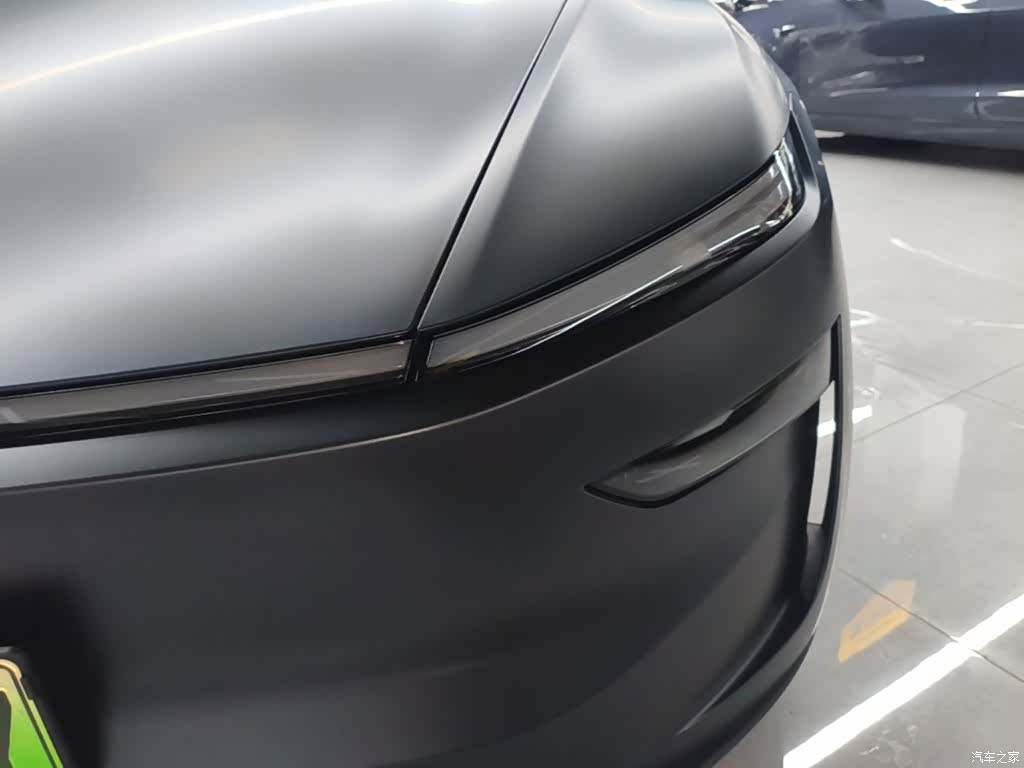 Tesla Model Y, 2025 18