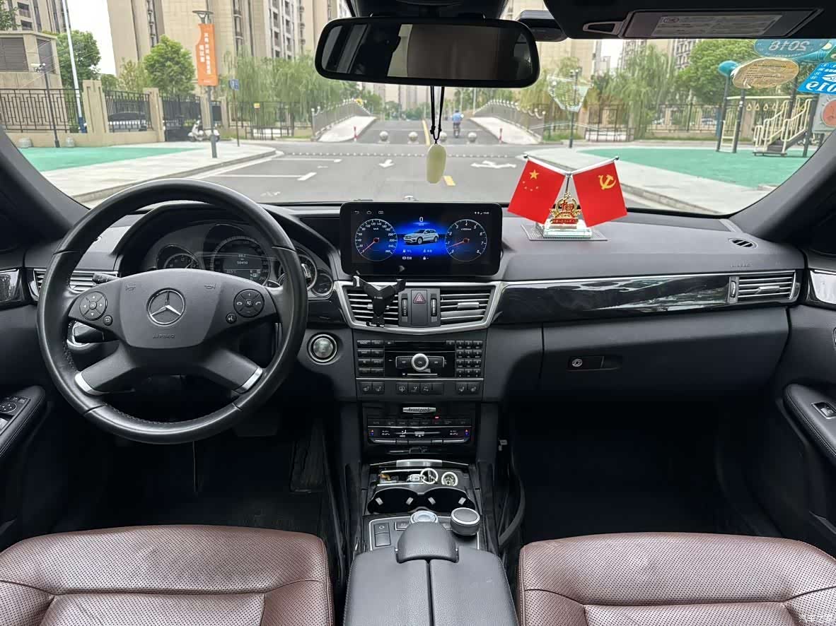 Mercedes-Benz E-Class, 2012 8