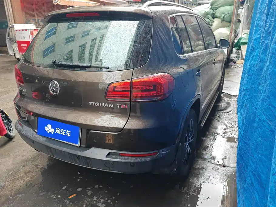 Volkswagen Tiguan