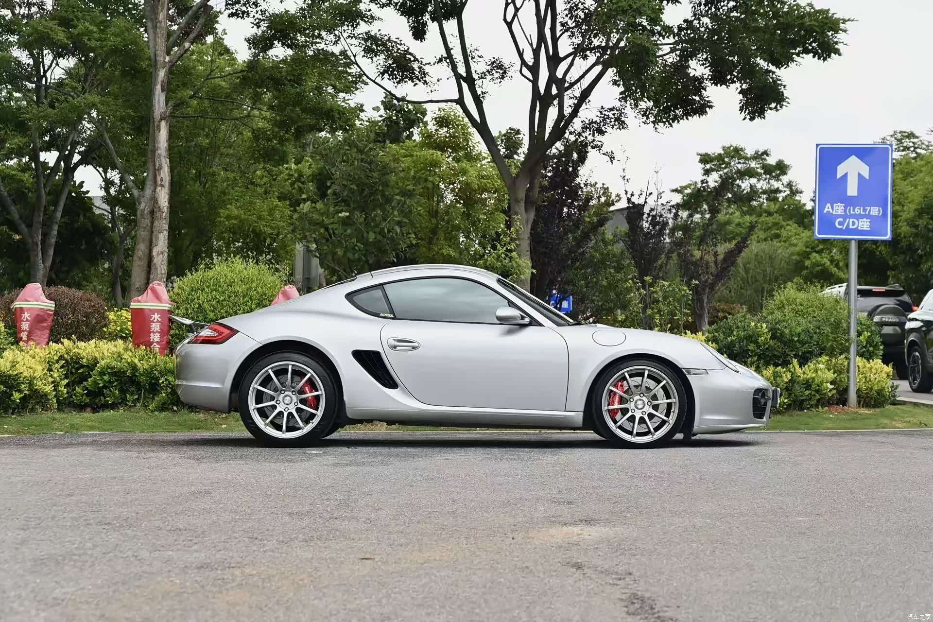 Porsche Cayman, 2006 13