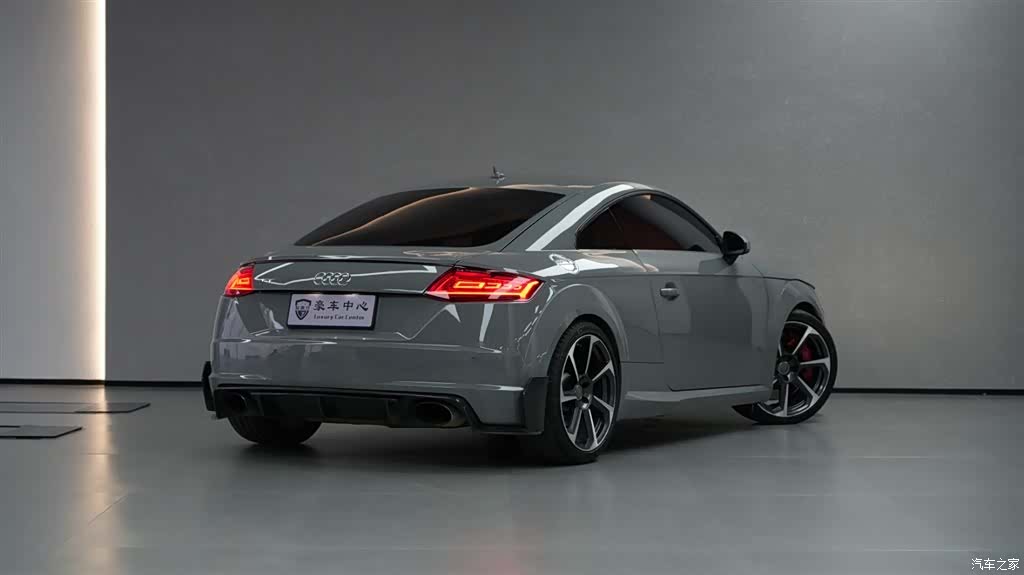 Audi TT, 2018 все фото