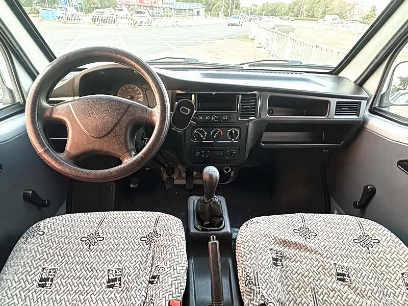 Wuling LSI, 2017 8
