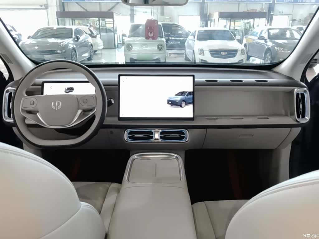 Leapmotor B10, 2025 10
