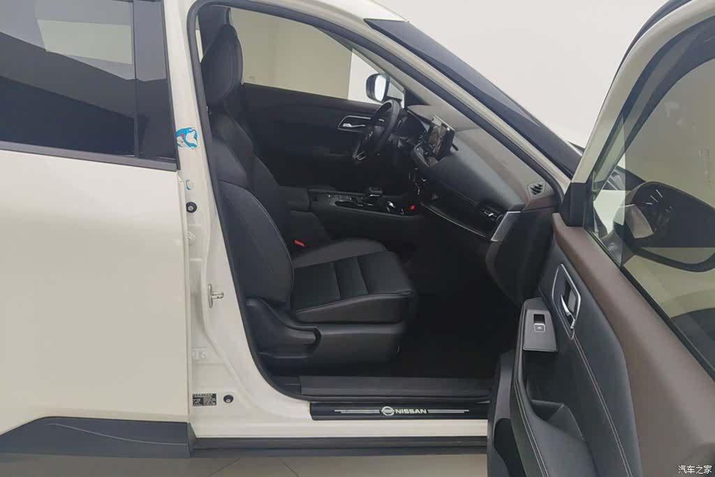 Nissan X-Trail, 2022 8