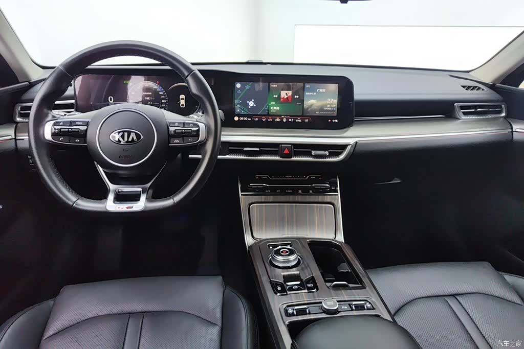 Kia K5, 2020 12