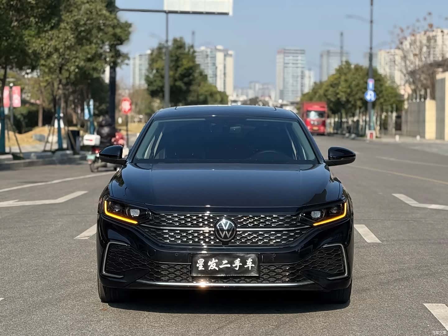 Volkswagen Passat, 2025 2