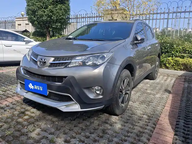 Toyota RAV4 2016 — купить из Китая под заказ