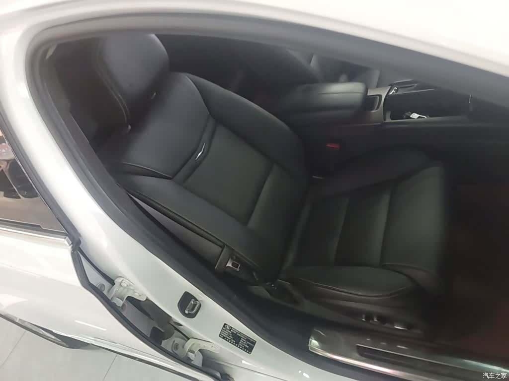 Cadillac XTS, 2018 25