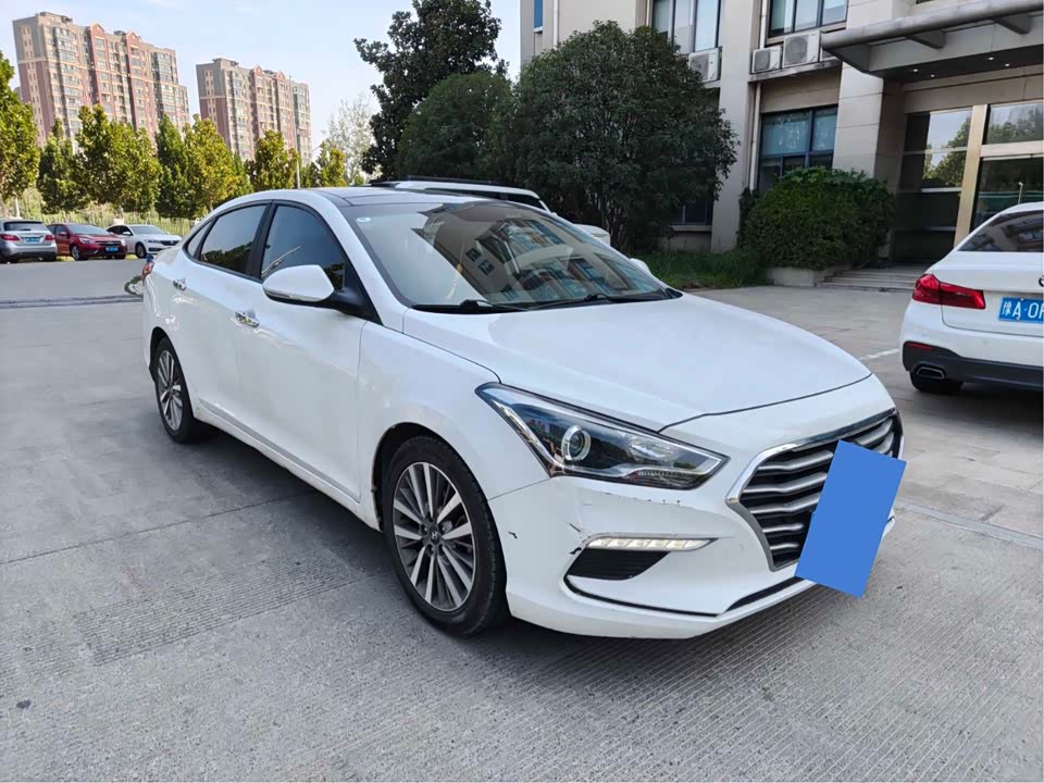 Hyundai Name picture