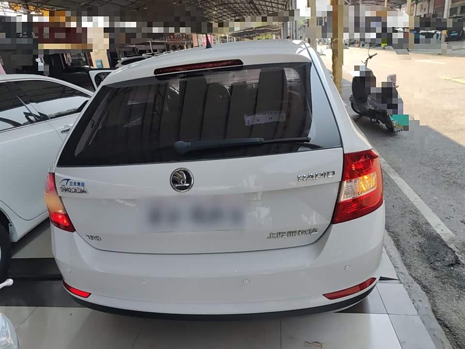 Skoda Xindong