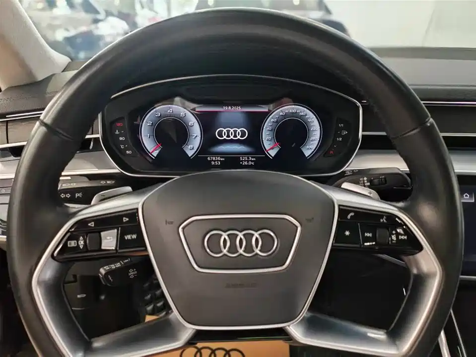 Audi A8 Audi A8