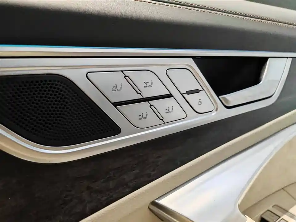 Audi A6L Audi A6L