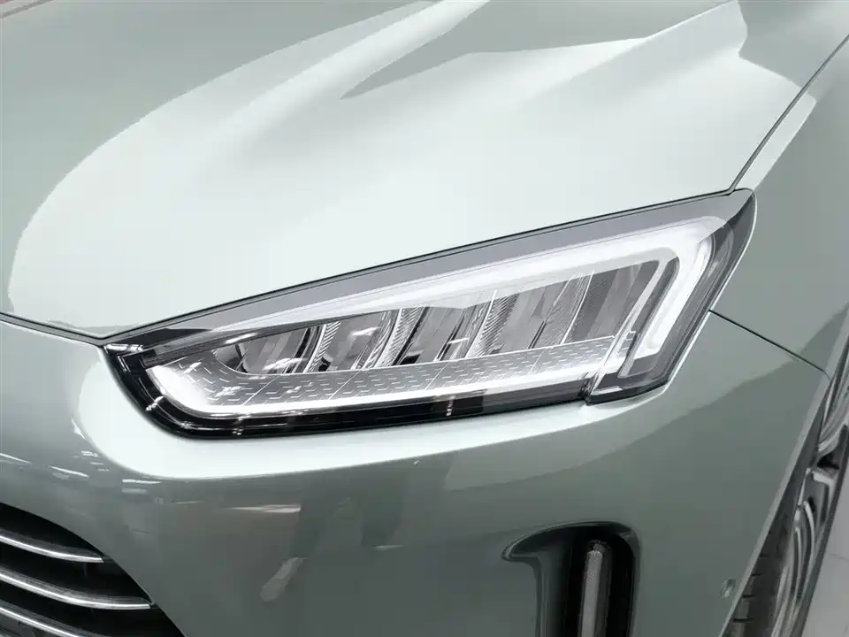 HarmonyOS Ask the world M5