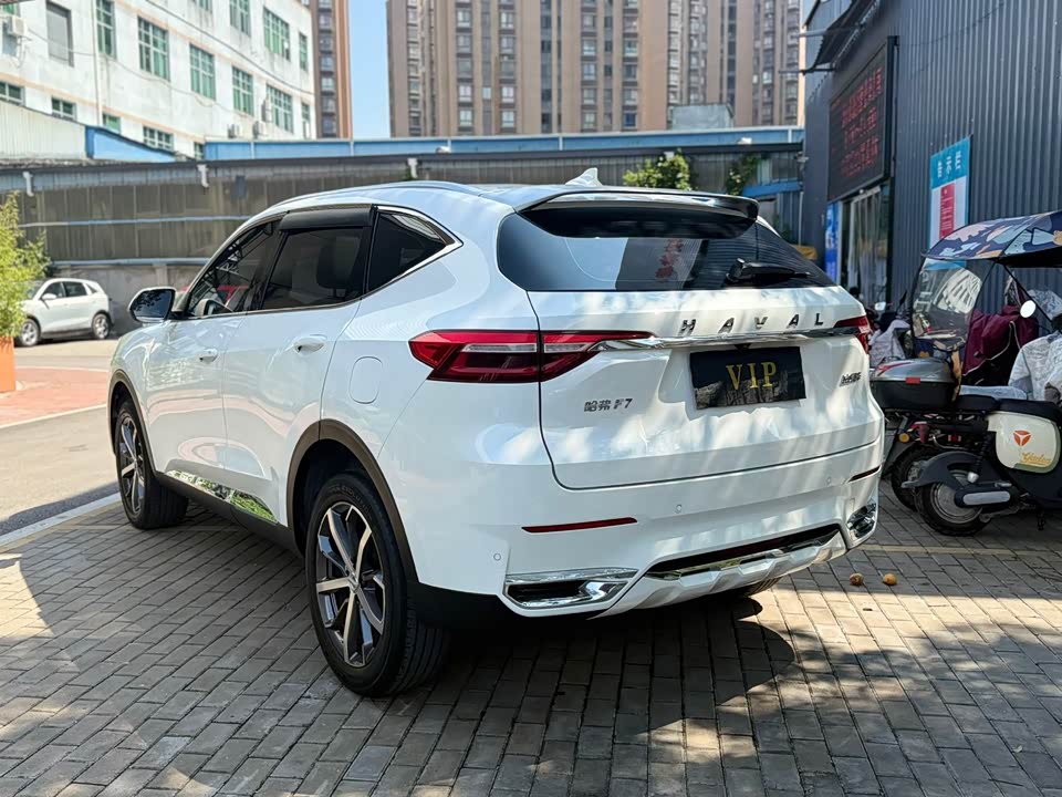 Haval F7