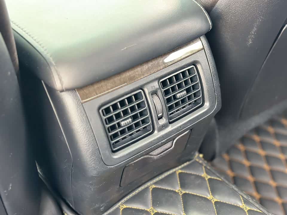 Toyota Reiz Toyota Reiz
