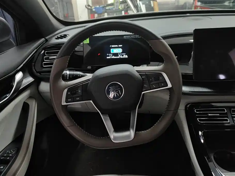 BYD Qin Yuan