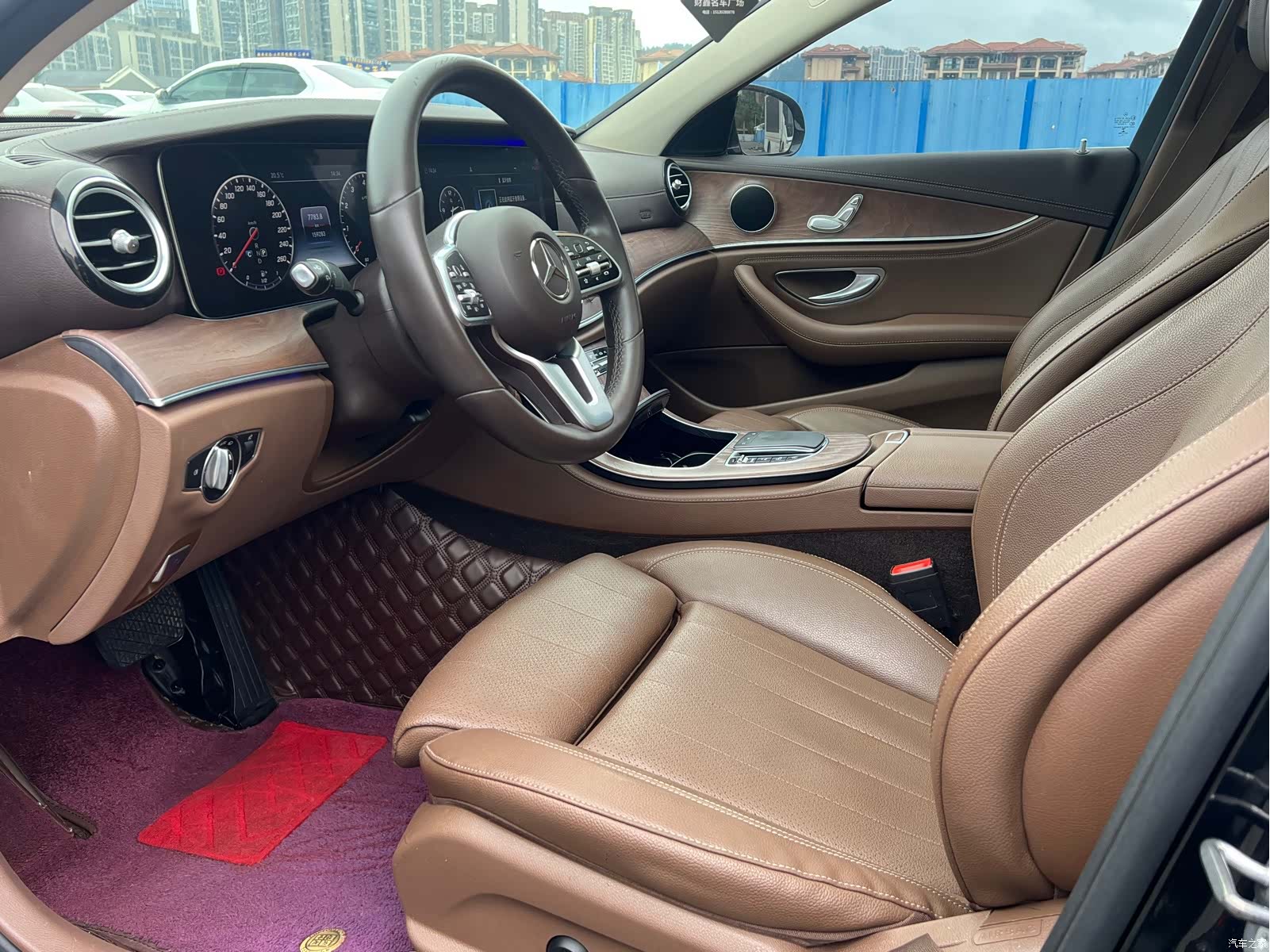 Mercedes-Benz E-Class, 2020 4