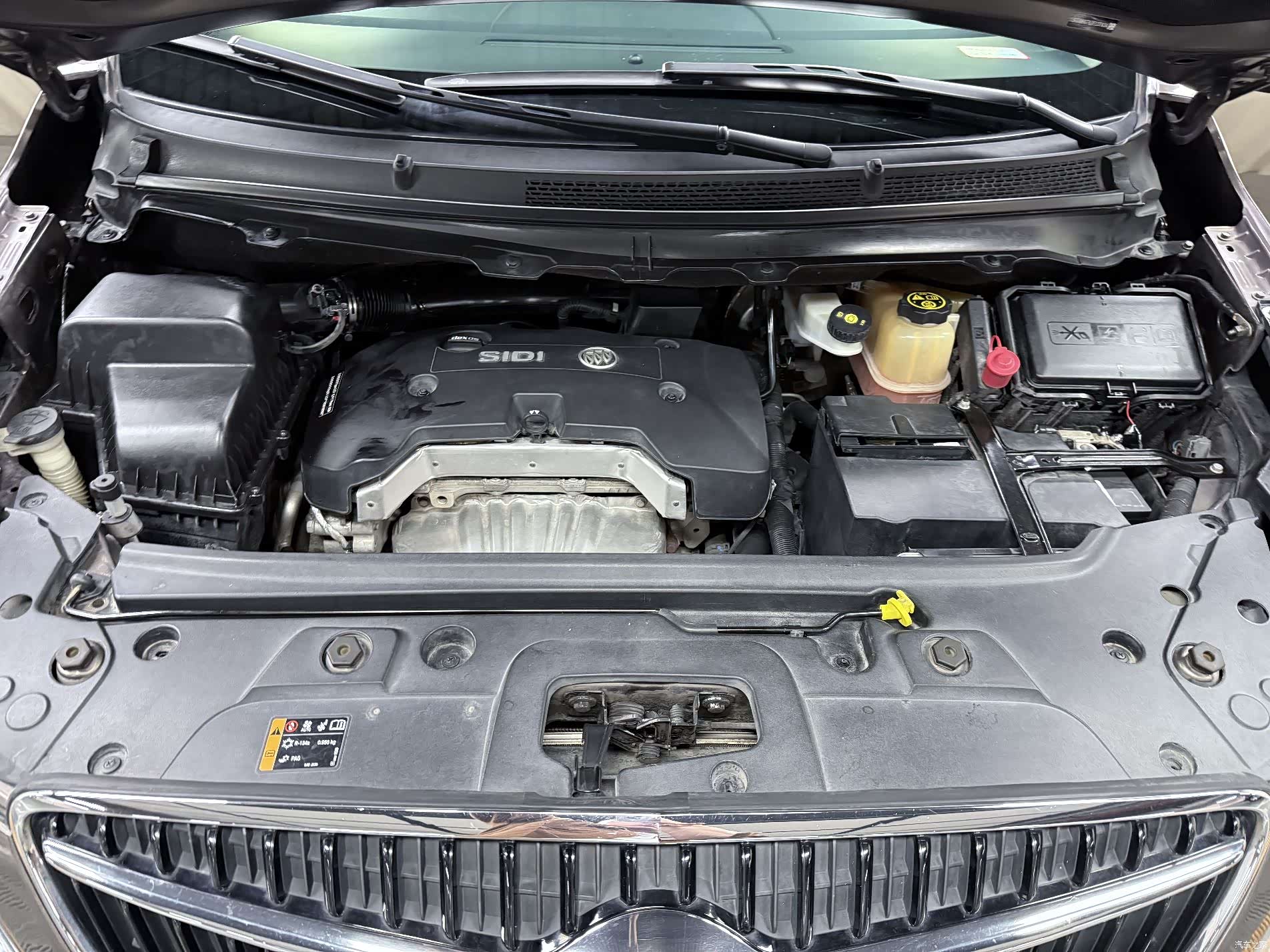 Buick GL8, 2019 38