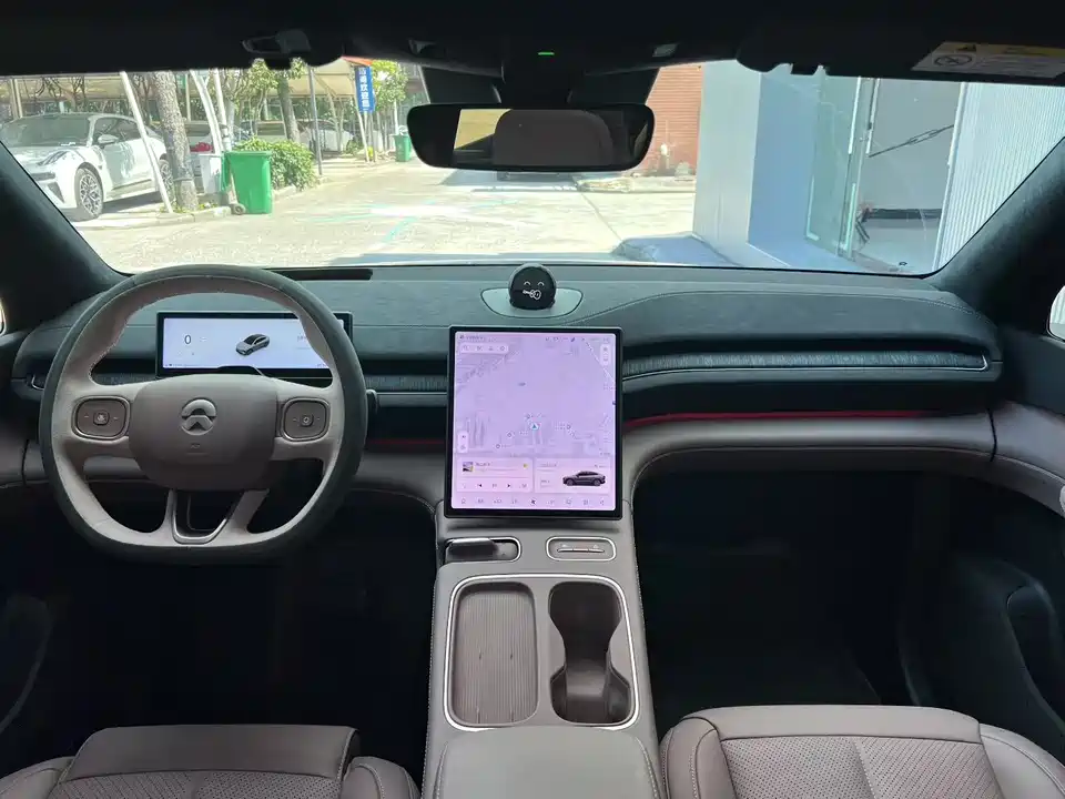NIO EC6
