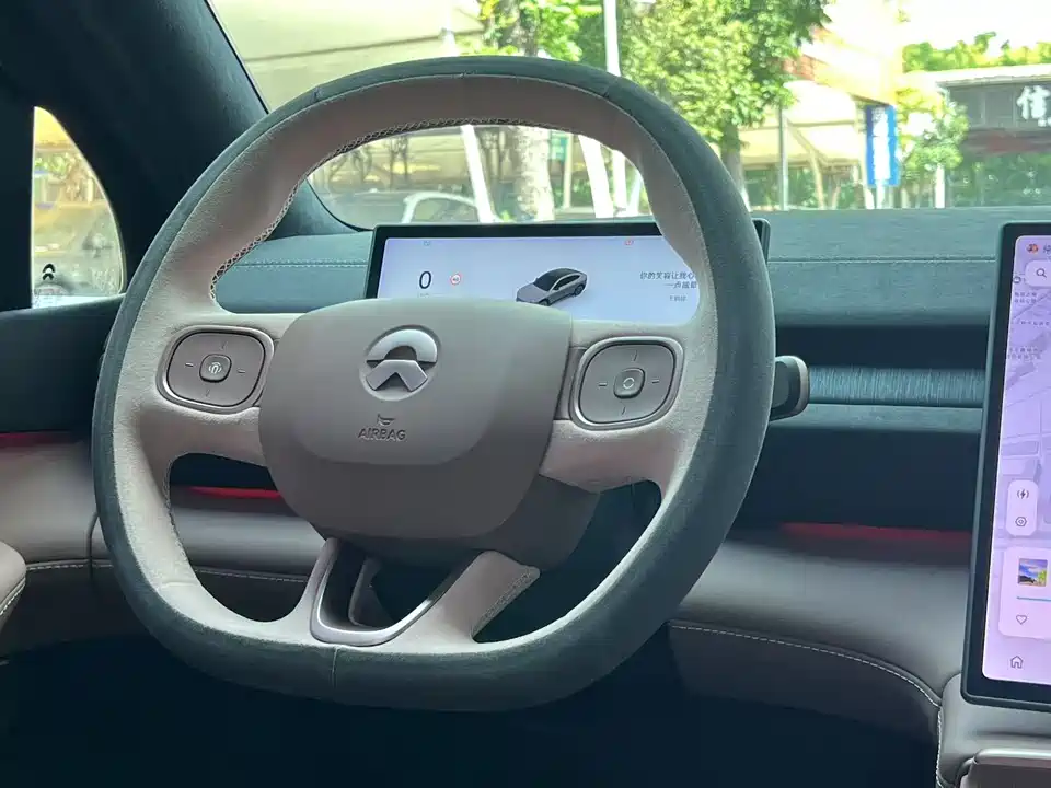 NIO EC6