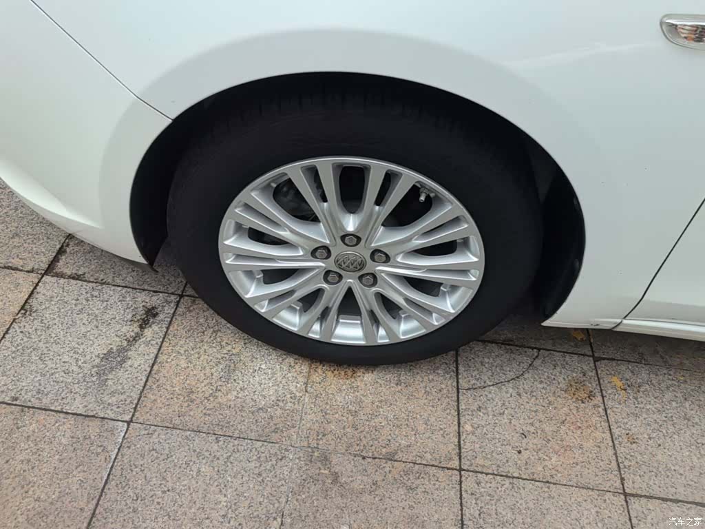 Buick 15N, 2015 23