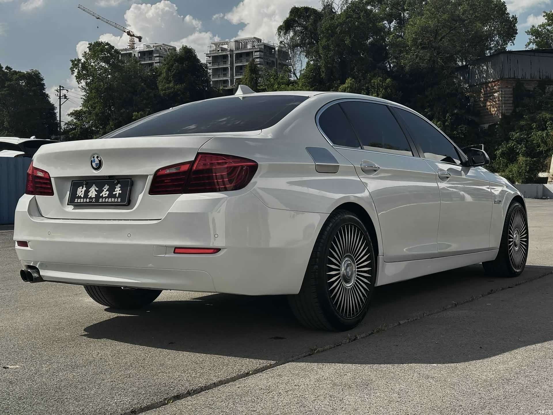 BMW 5 Series, 2016 10