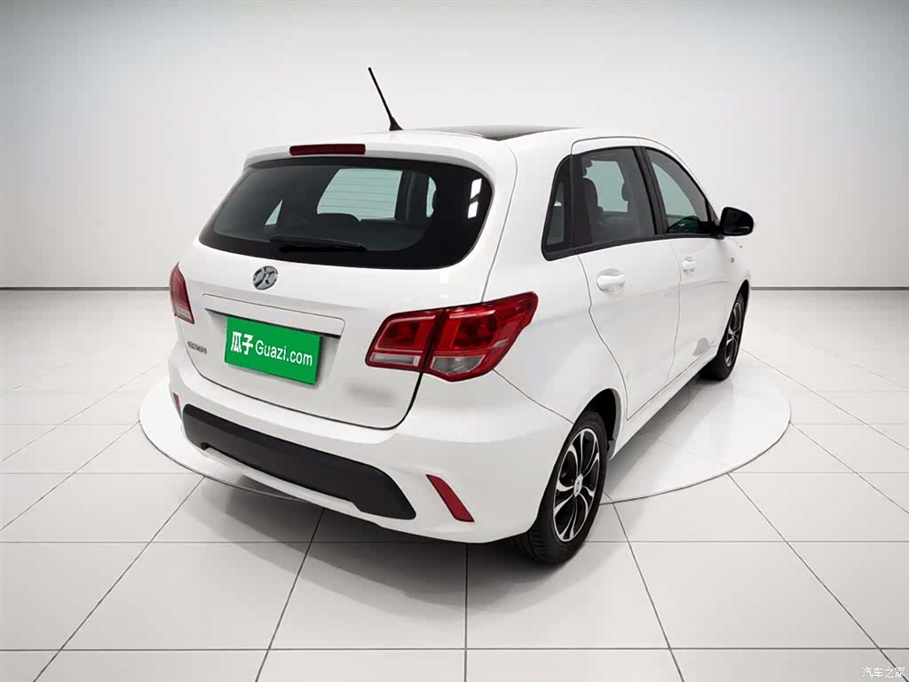 BAIC D20, 2015 6