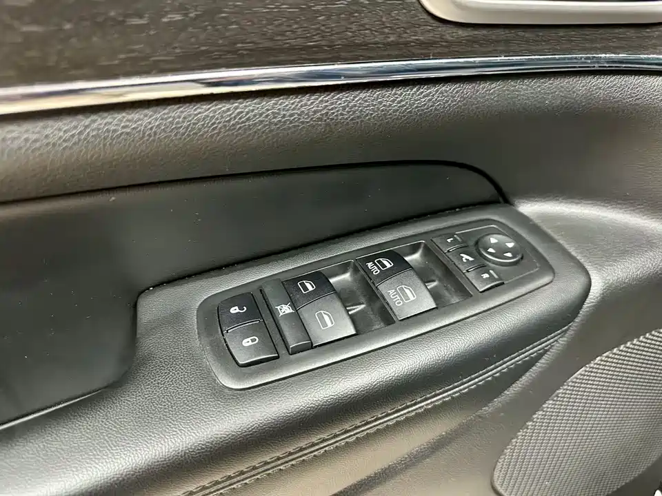 Jeep Grand Cherokee Jeep Grand Cherokee