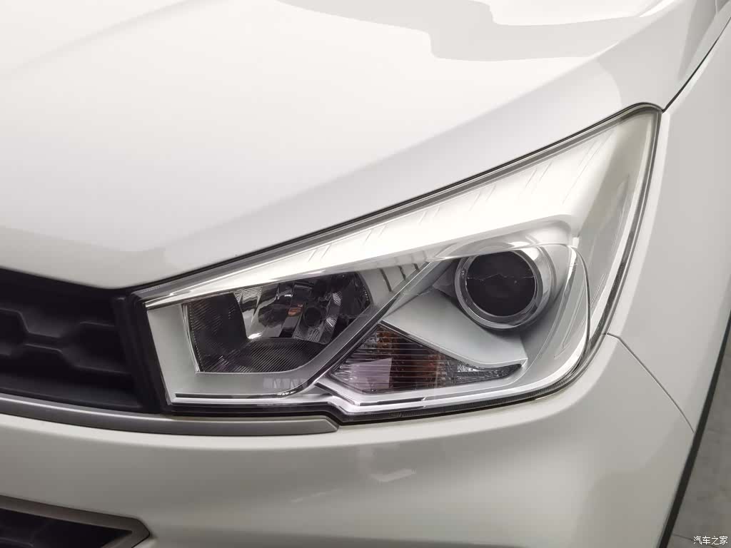 Wuling Hongguang, 2019 7