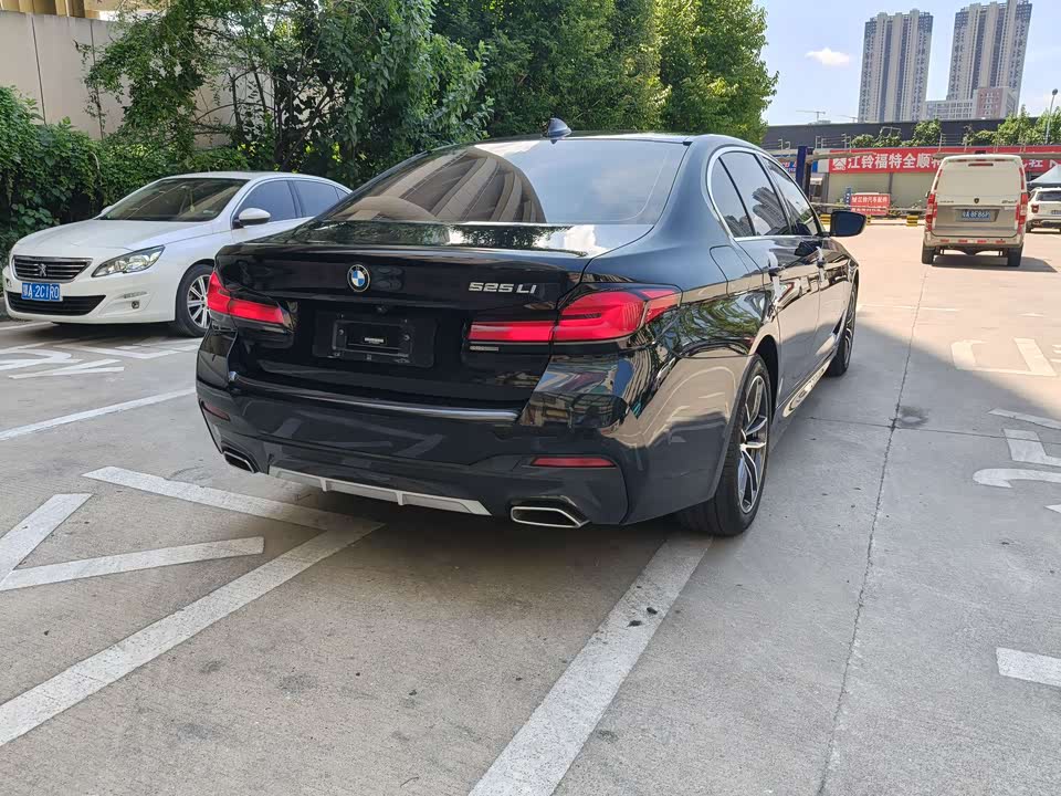 BMW 5 series BMW 5 series