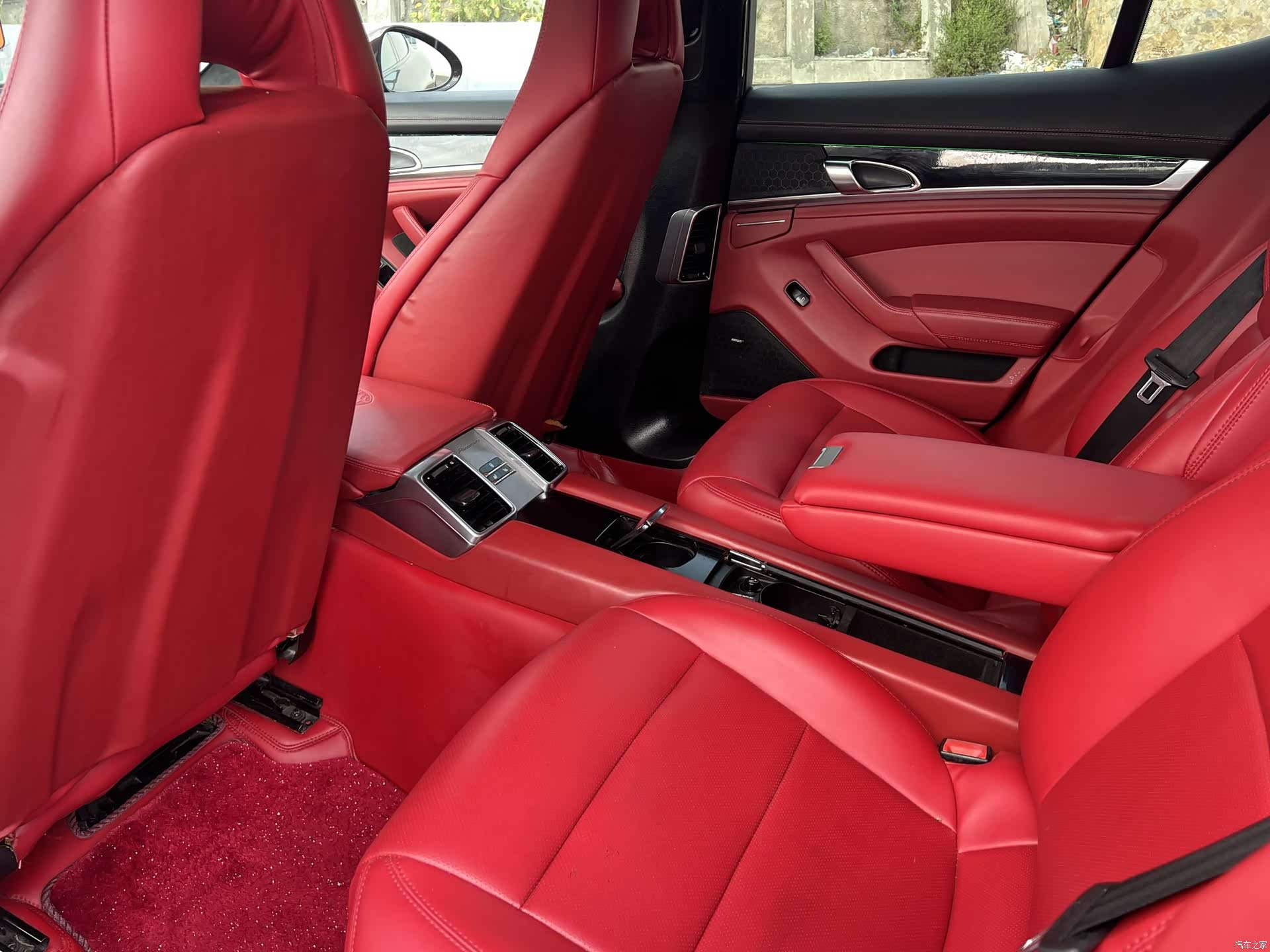 Porsche Panamera, 2012 8