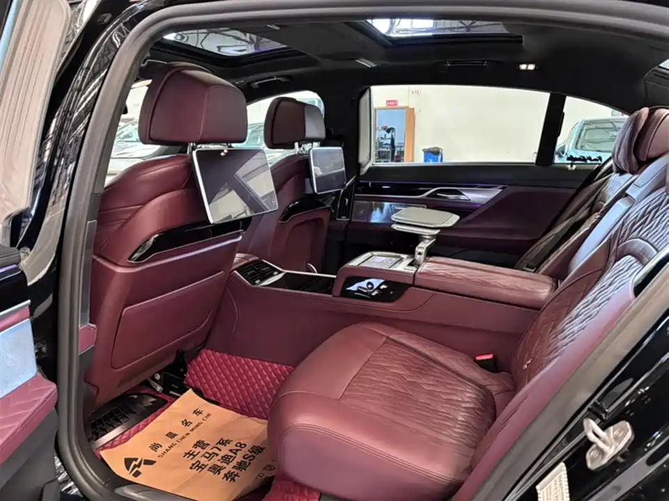 BMW 7 series BMW 7 series