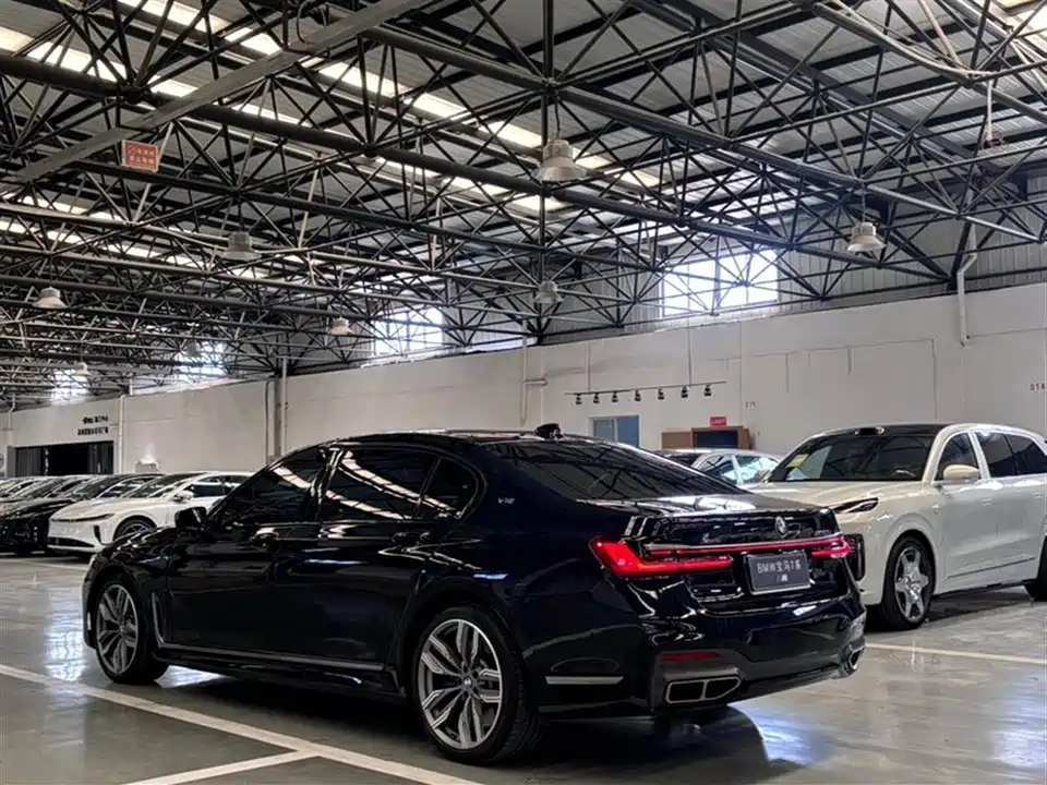 BMW 7 series BMW 7 series