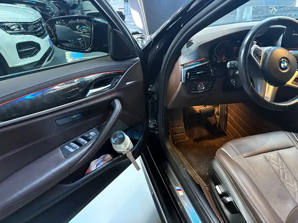 BMW 5 series BMW 5 series