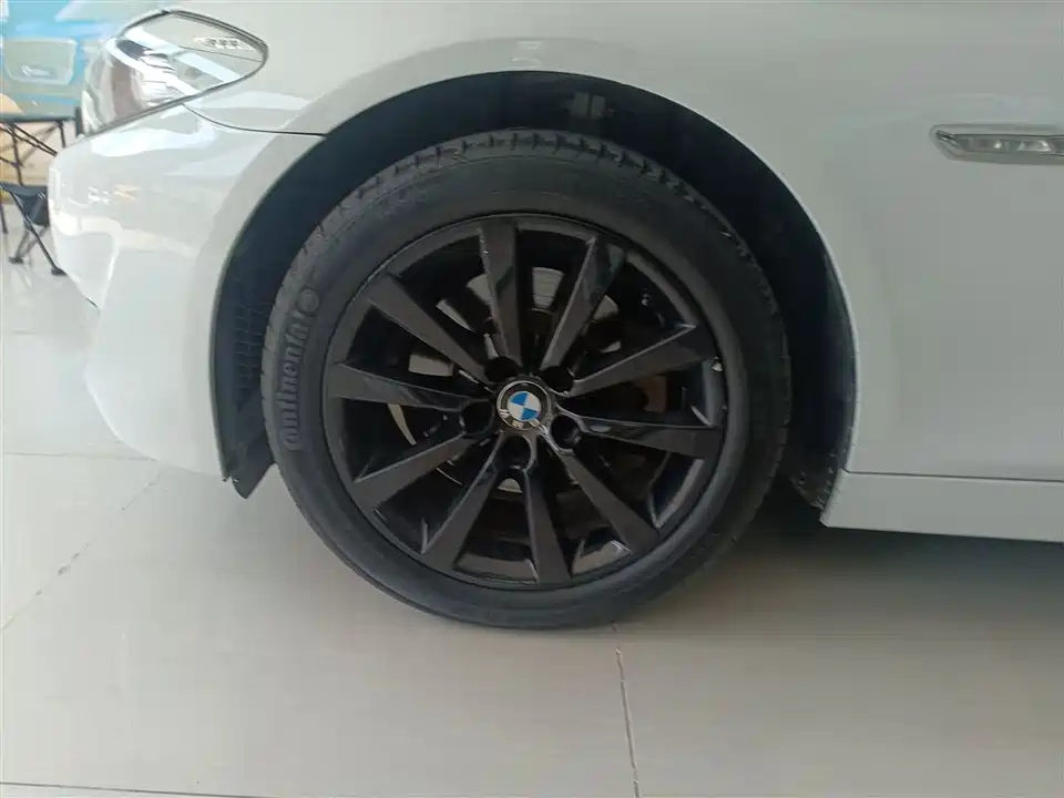 BMW 5 series BMW 5 series