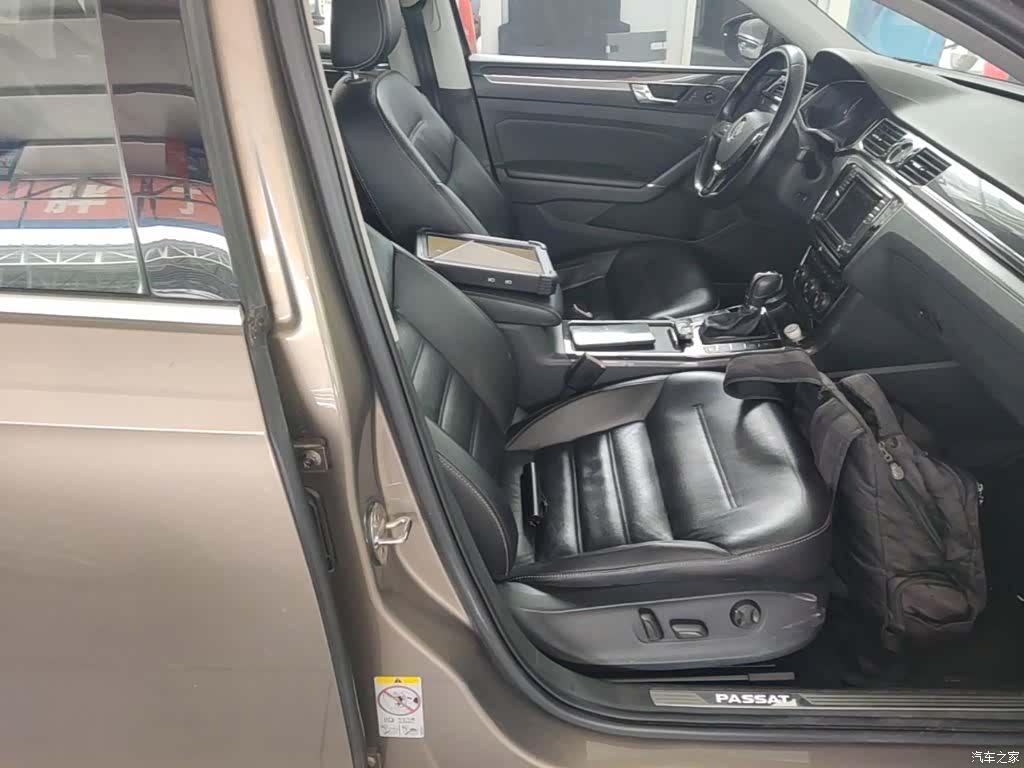 Volkswagen Passat, 2017 25