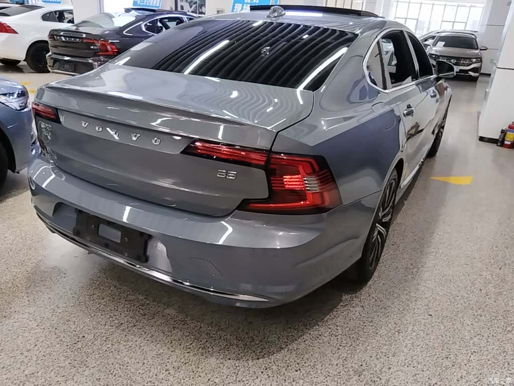 Volvo S90, 2022 7