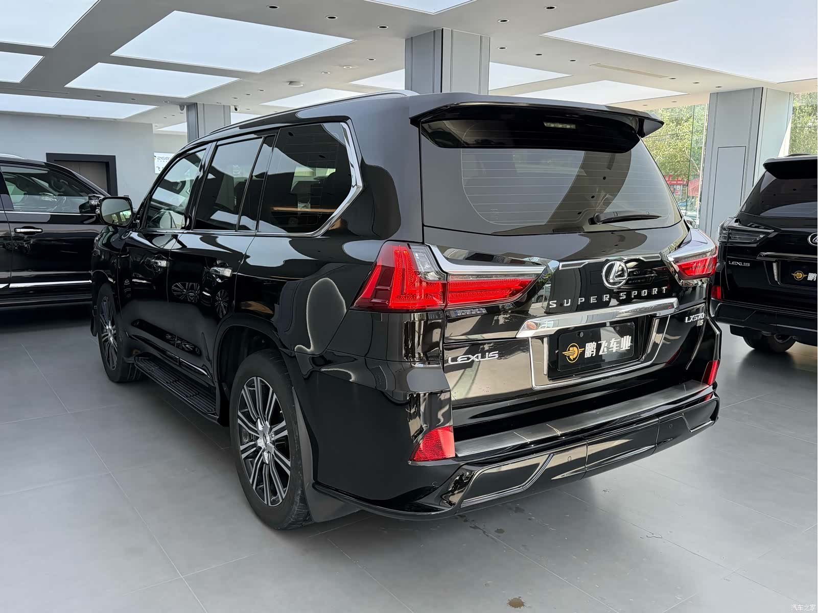 Lexus LX, 2019 22