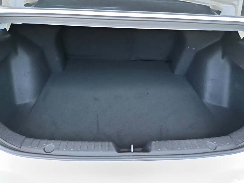 Changan Eado, 2022 19